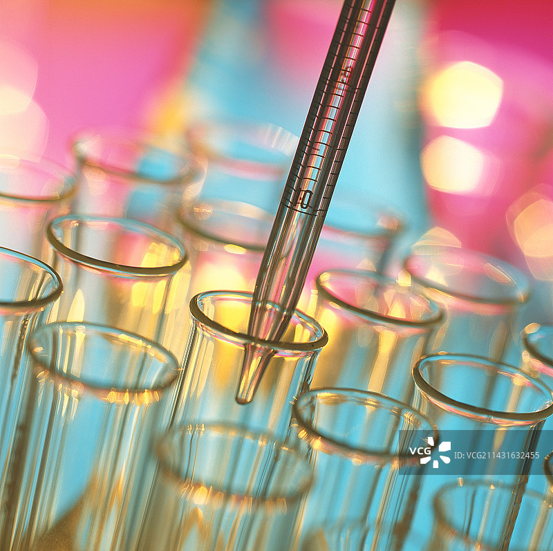 刻度移液管和试管图片素材