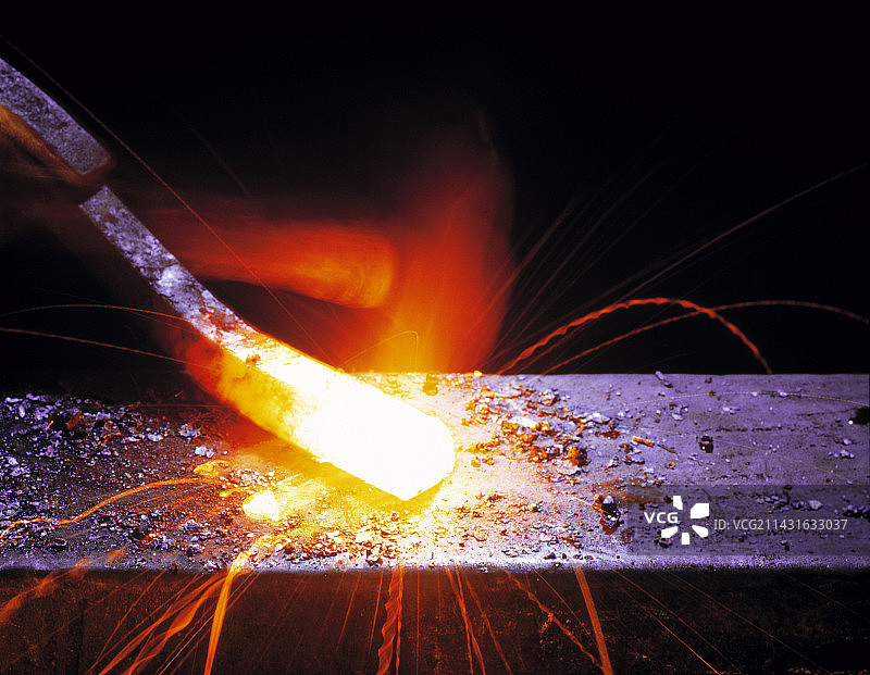 锻造金属图片素材