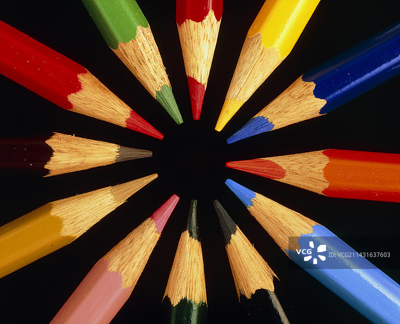 各种颜色的铅笔图片素材