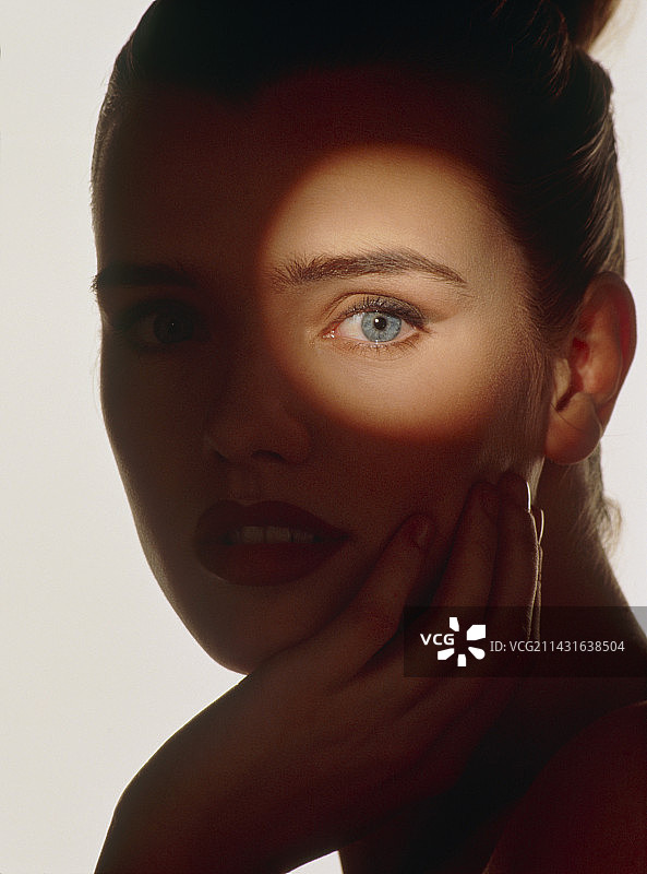 女士眼睛图片素材