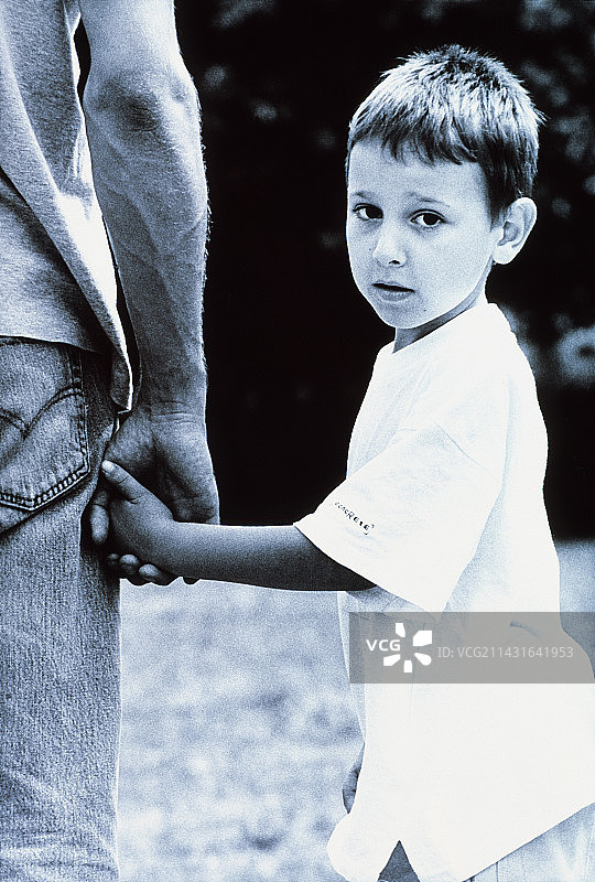 父子二人图片素材