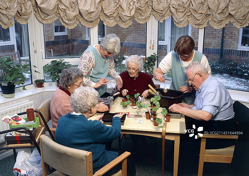 老年护理图片素材