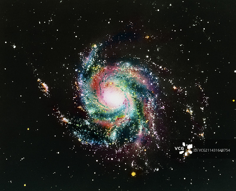 M101风车星系的光学照片图片素材