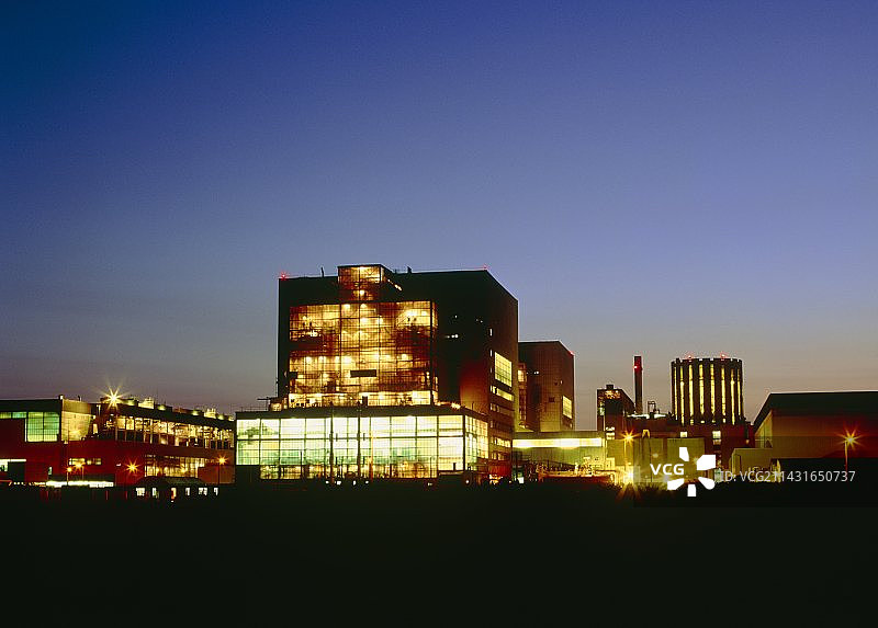 邓杰内斯核电站黄昏图片素材