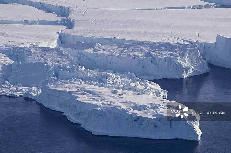 冰山形成图片素材