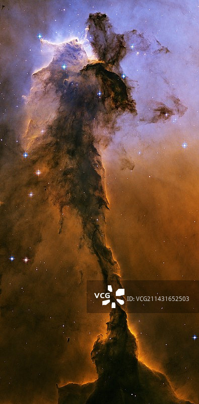 老鹰星云中的气体柱图片素材