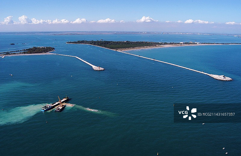 威尼斯MOSE防洪屏障建造图片素材