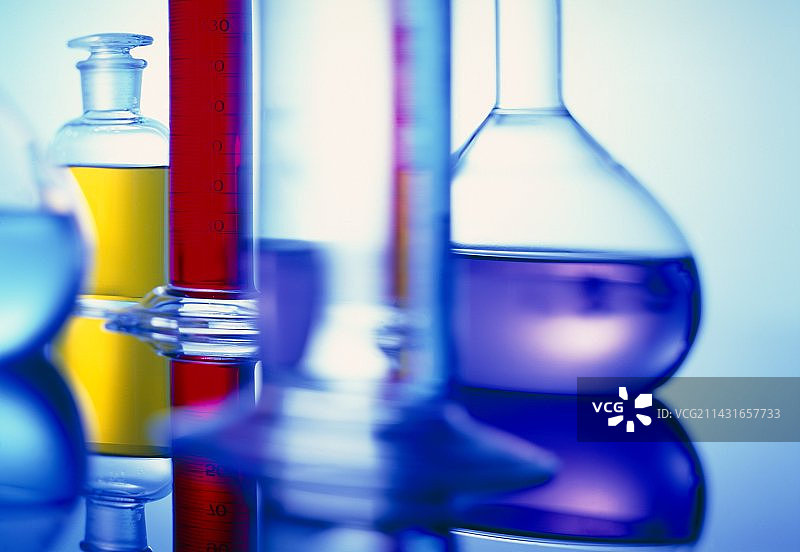 各种实验用玻璃器皿图片素材