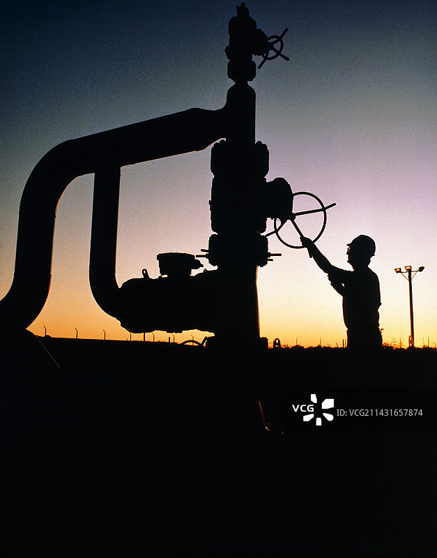 乔克托战略石油储备井口图片素材