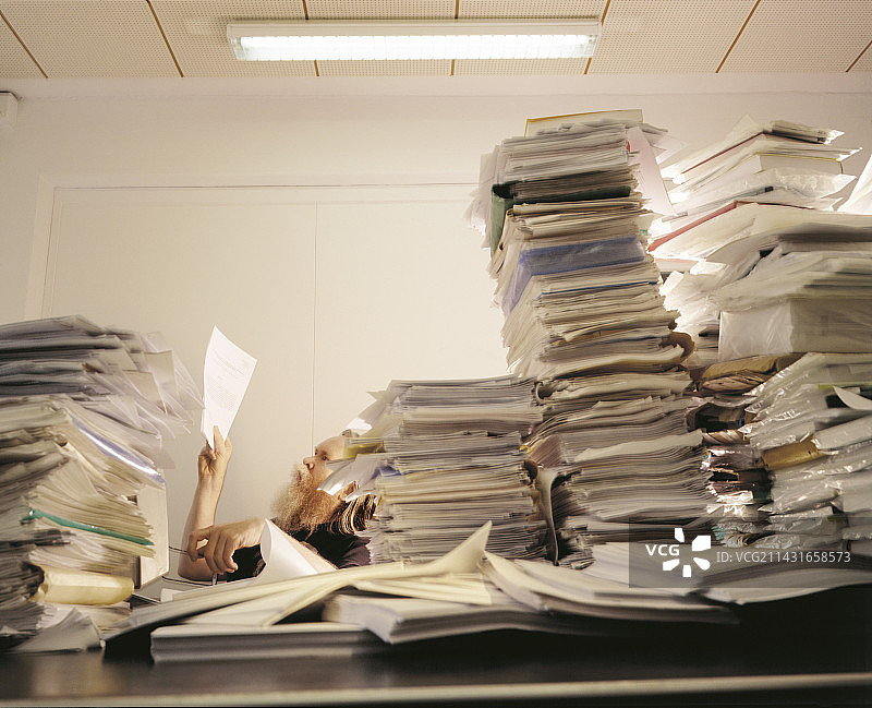 约翰·埃利斯，英国物理学家图片素材