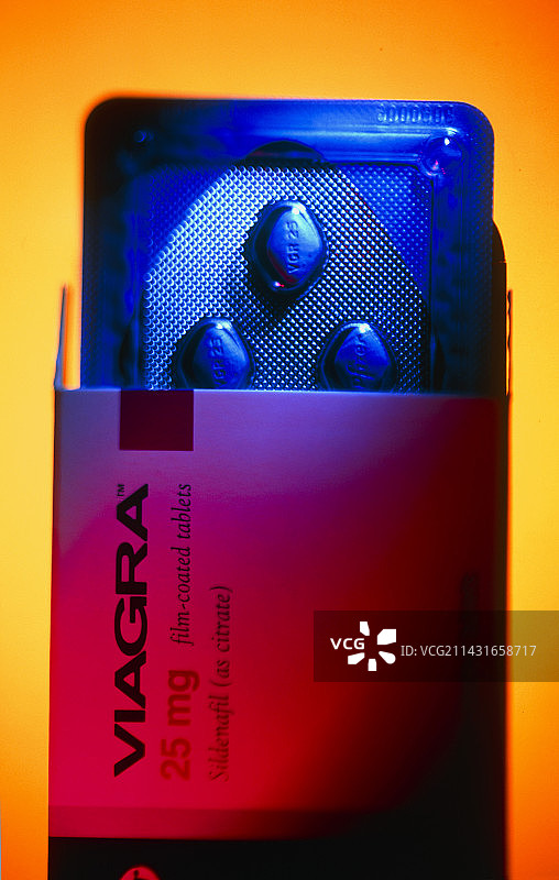 蓝色药丸包装盒图片素材