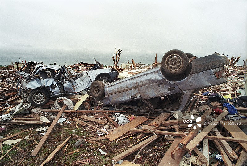 龙卷风破坏图片素材