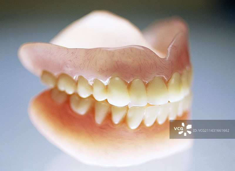 假牙图片素材