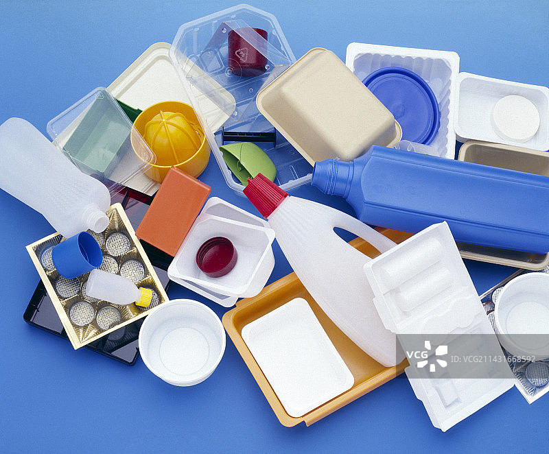 用于回收的空塑料容器图片素材