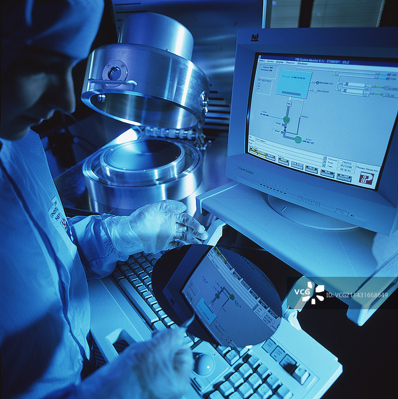 半导体晶圆蚀刻图片素材