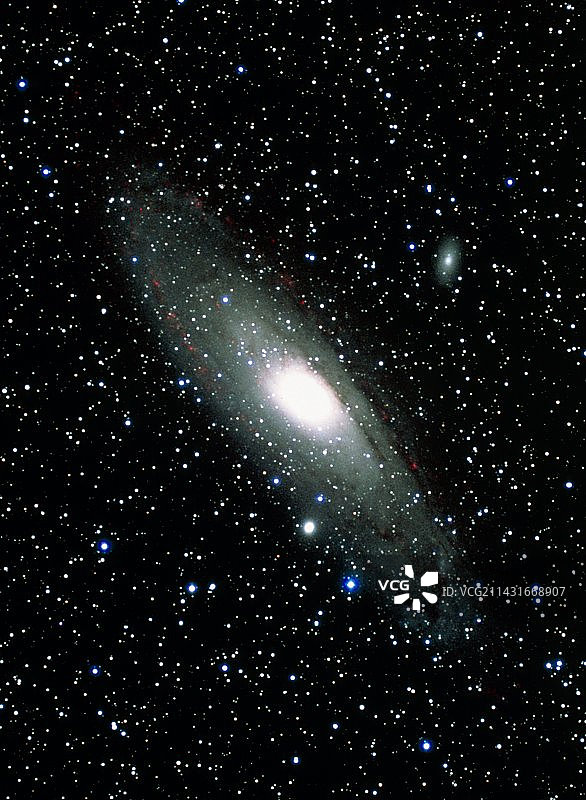 仙女座星系M31的CCD光学图像图片素材