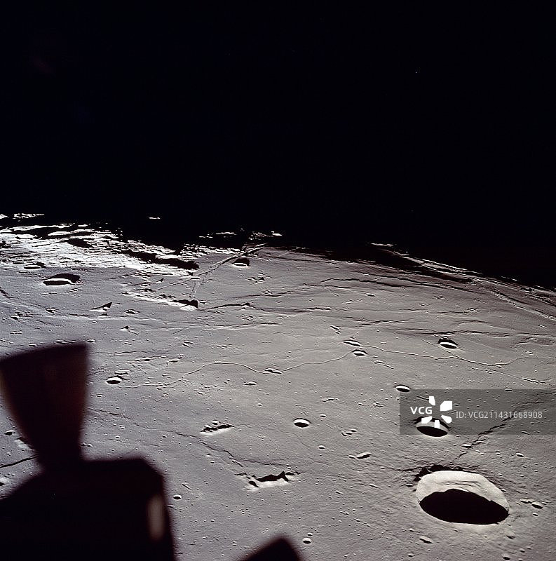 阿波罗11号拍摄的着陆点图片素材