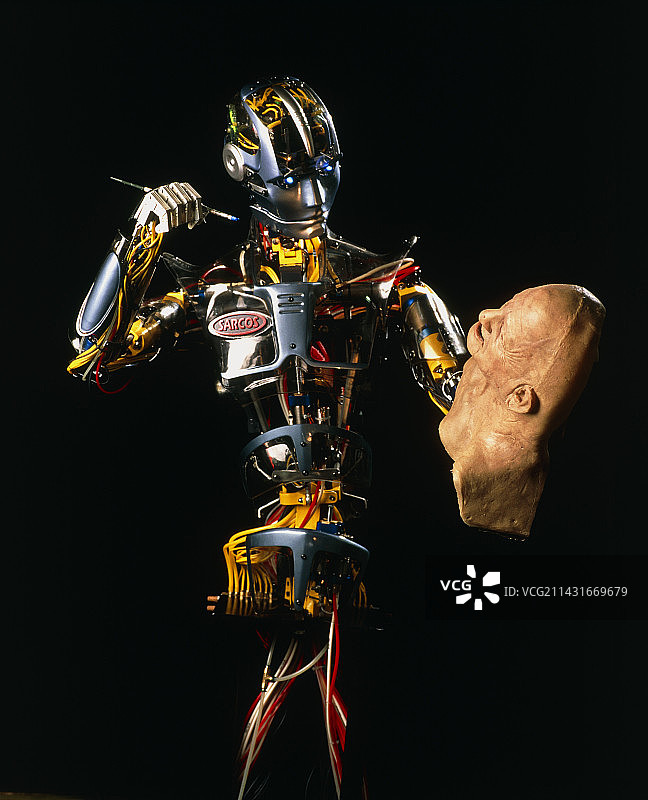 SARCOS机器人绘制逼真机器人面具图片素材