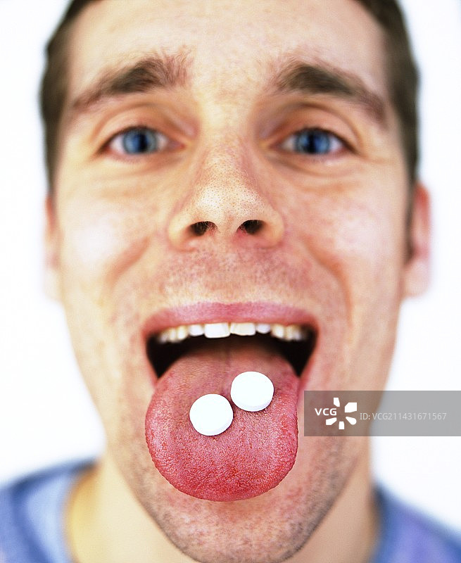 服用药片图片素材