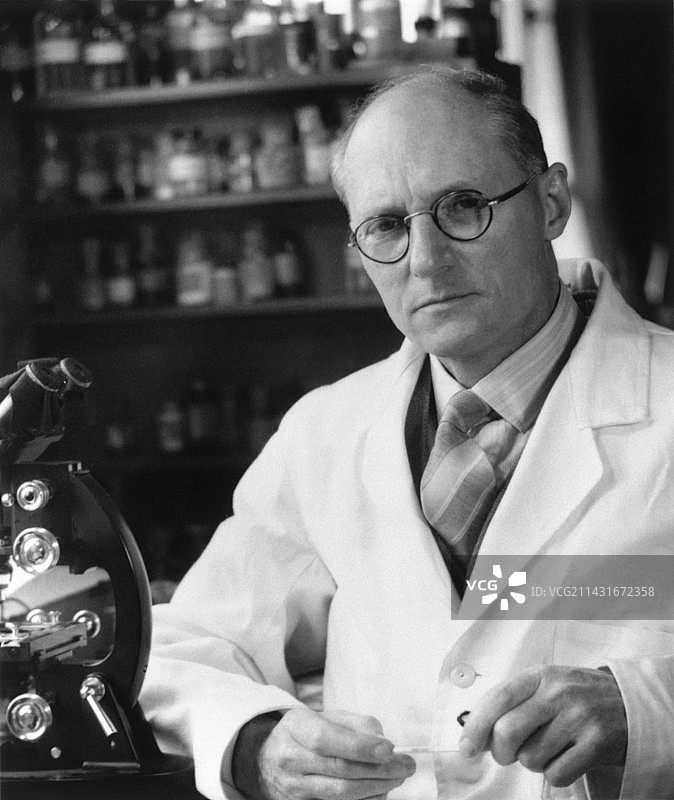 英国昆虫学家文森特·威格尔斯沃思爵士图片素材