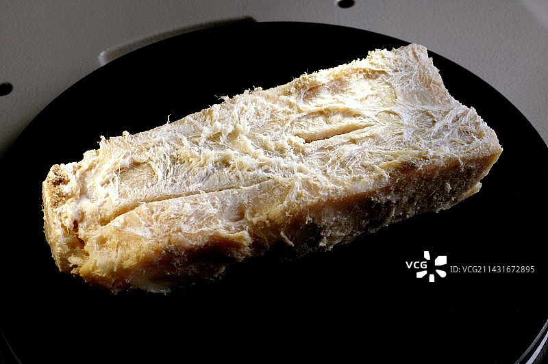 骨头上的刺伤图片素材