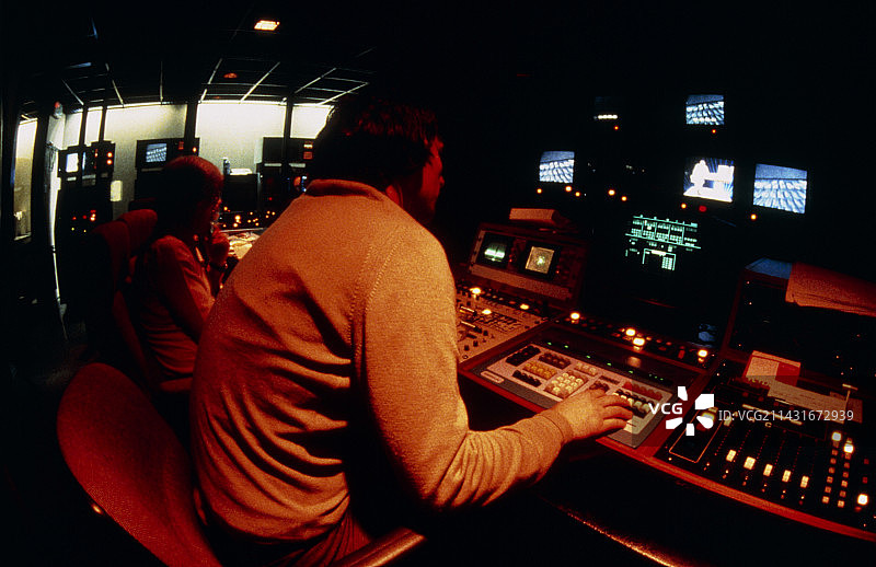 电视演播室图片素材