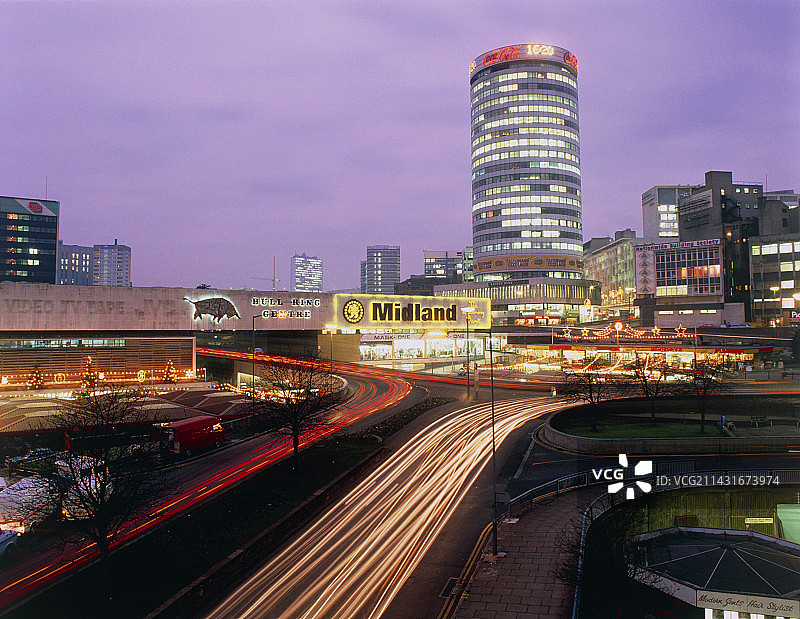 伯明翰斗牛场中心夜景照片图片素材