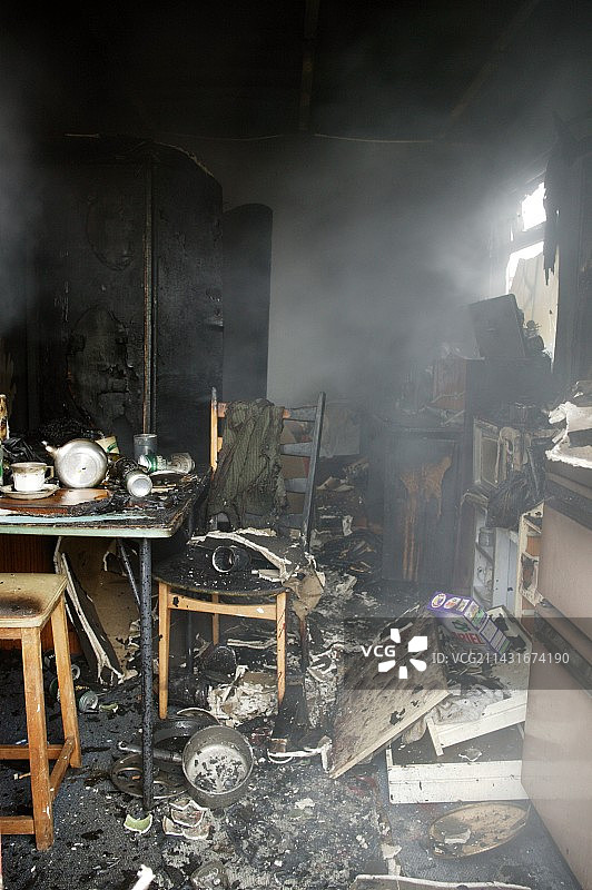 烧毁的房间图片素材