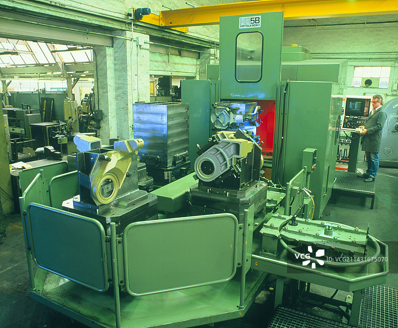 计算机控制车床图片素材