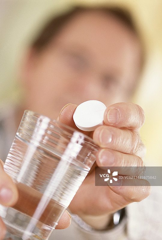 偏头痛药片图片素材