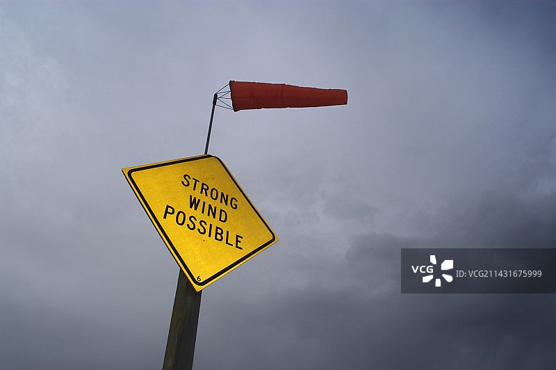 风向标和警示标志图片素材