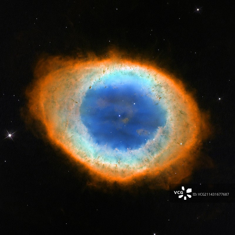 哈勃望远镜拍摄的M57环状星云图像图片素材