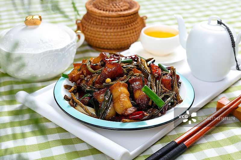 特色农家菜干豆角红烧肉图片素材