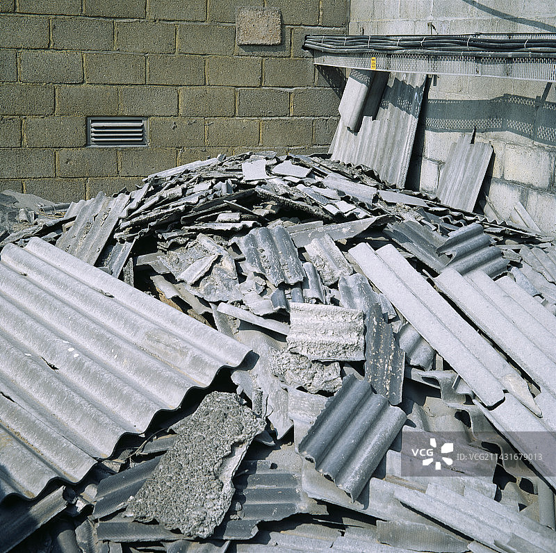 石棉废料图片素材