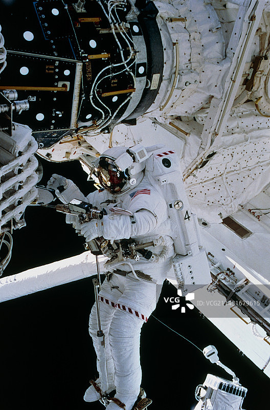 国际空间站宇航员图片素材