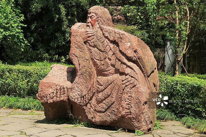 武侯祠三义庙桃园结义刘关张石刻塑像图片素材