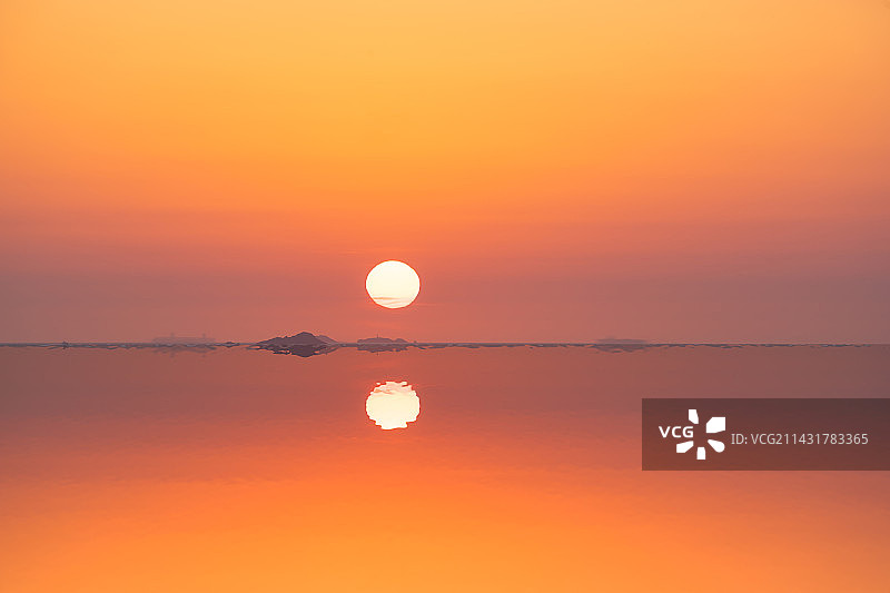 中国浙江省舟山市东极岛海上日出美景图片素材