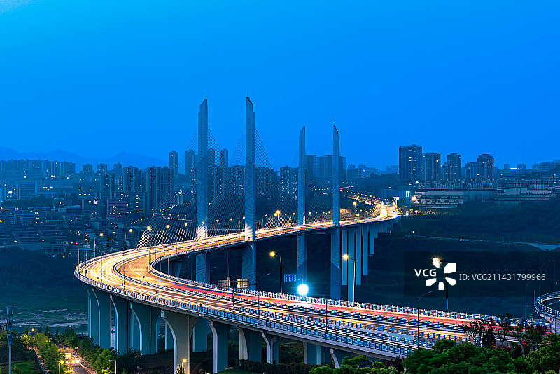 重庆北碚区蔡家嘉陵江大桥夜景图片素材