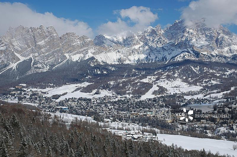 意大利多洛米蒂山科尔蒂纳丹佩佐景观图片素材