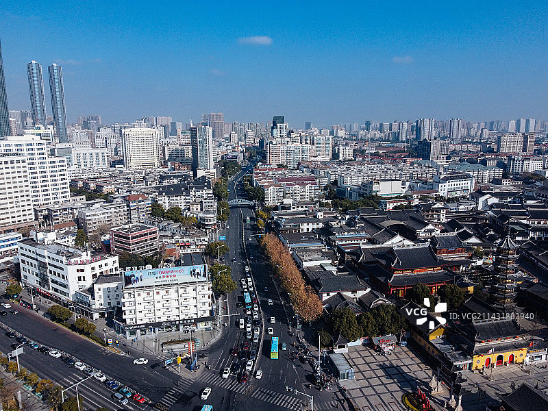 无锡 南禅寺 三阳广场 财富大厦 大东方百货 云蝠大厦 南长街 解放路 苏宁图片素材