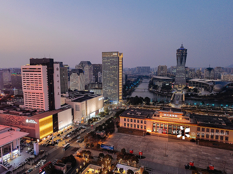杭州 武林广场夜景  环城北路 西湖文化广场 浙江展览馆 文化会堂 杭州大厦图片素材