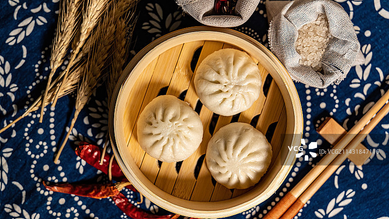 中国传统美食小笼包蟹黄包肉包美味食物图片素材