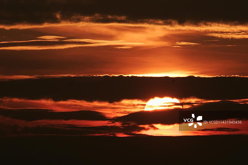 云、日落，德国黑森林图片素材