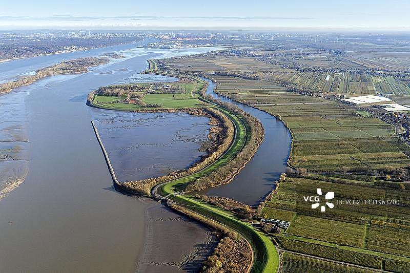 德国汉堡博斯特勒比嫩埃尔贝平行于易北河四公里，灌溉阿尔特斯兰果区图片素材