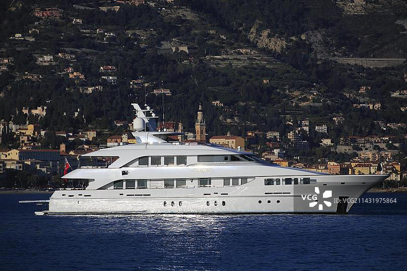 法国马丁角，海森游艇造船厂的“小鱼”号游艇，原名Jangada，长39.80米，2001年建造图片素材