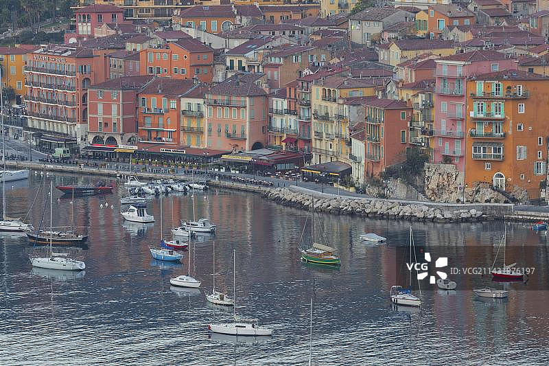 滨海自由城港口的清晨，法国蔚蓝海岸图片素材
