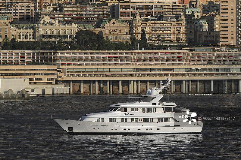 Feadship海上之花号游艇，摩纳哥地中海图片素材