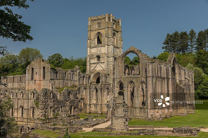 约克郡谷地国家公园喷泉修道院图片素材