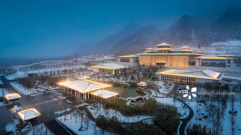 西安国家版本馆（中国国家版本馆西安分馆）（文济阁）（雪景）图片素材