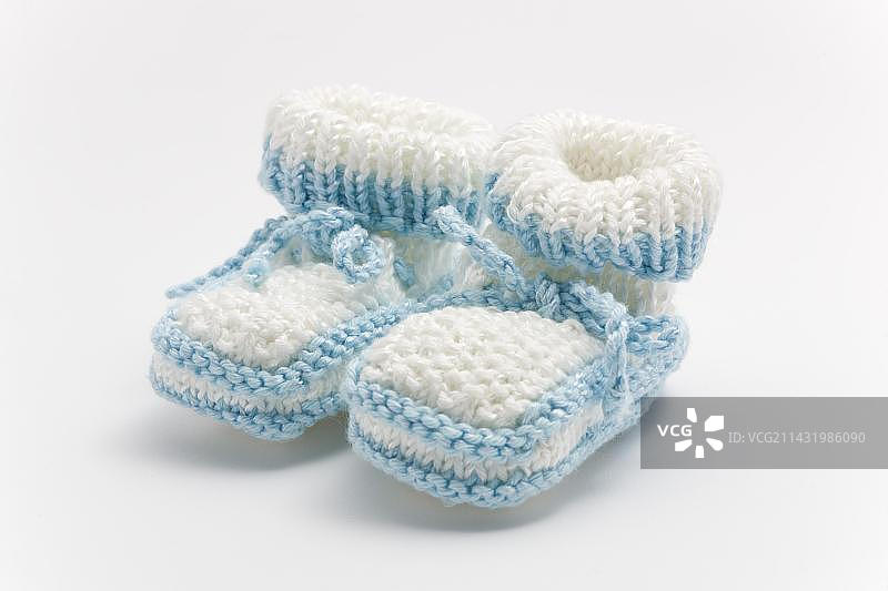 婴儿的第一双鞋图片素材